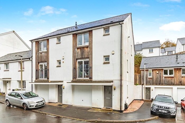 3 Bedroom Semi Detached House For Sale In Tamworth Close, Ogwell, Newton Abbot, Devon, TQ12