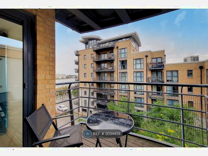 2 Bedroom Flat To Rent In Stretton Mansions, London, SE8