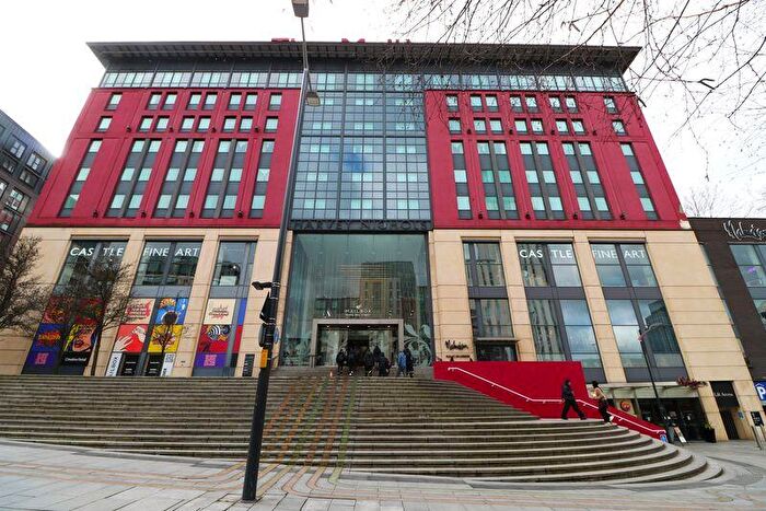 2 Bedroom Apartment For Sale In Wharfside Street, Birmingham, B1