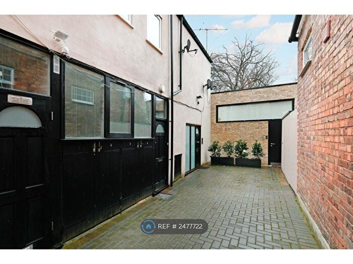 1 Bedroom Flat To Rent In Fortis Green Avenue, London, N2