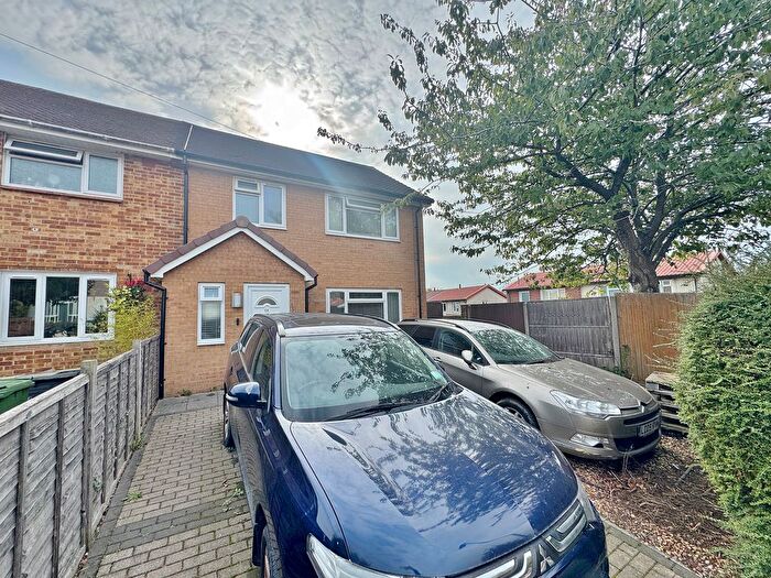 3 Bedroom End Terrace House For Sale In Tarleton Road, Paulsgrove, PO6