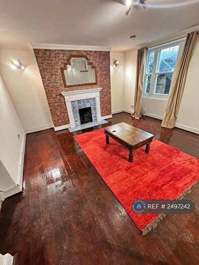 1 Bedroom Flat To Rent In Mornington Crescent, London, NW1