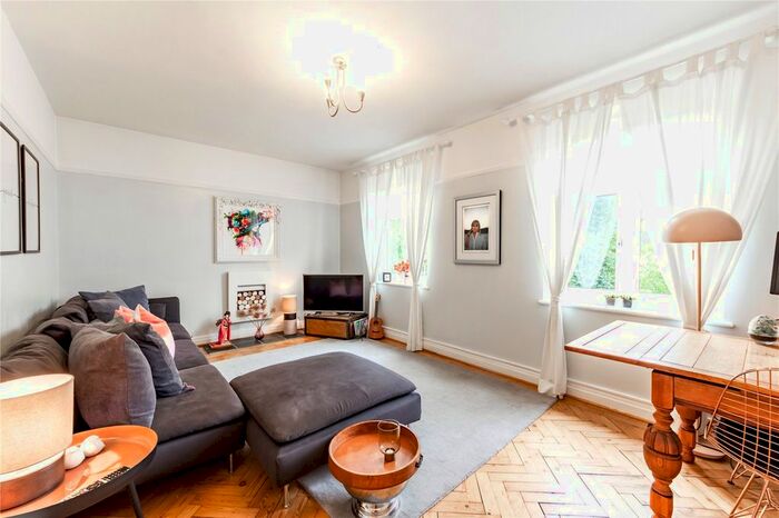 1 Bedroom Flat To Rent In Highlands Court, Highland Road, London, SE19