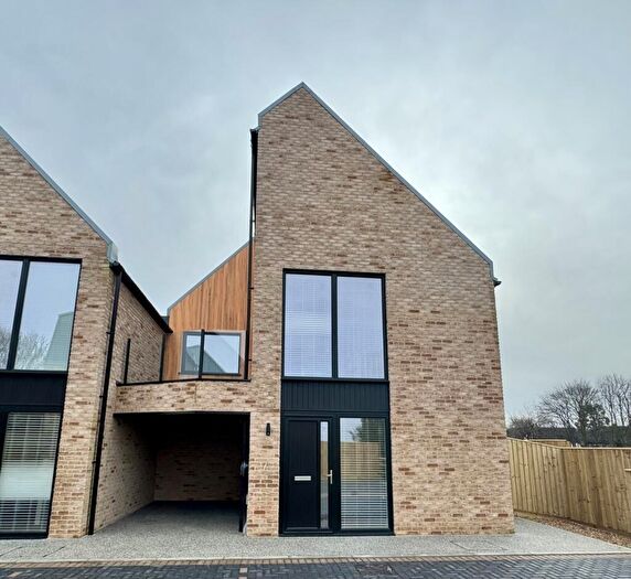 4 Bedroom Detached House To Rent In Turnbull Close, Canada Lane, Faringdon, SN7