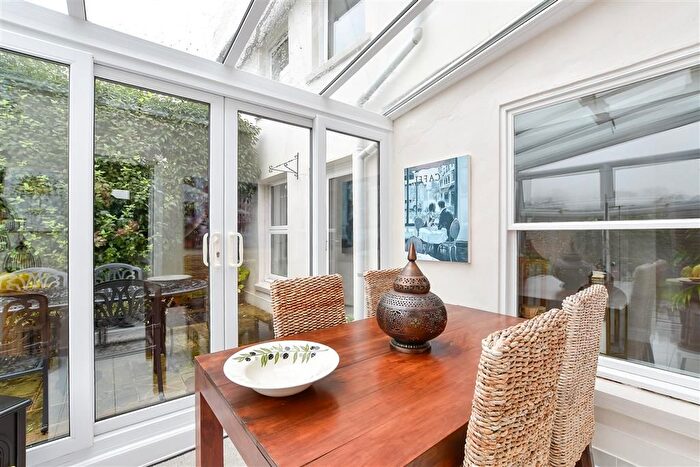 2 Bedroom Cottage For Sale In The Street, Washington, West Sussex, RH20