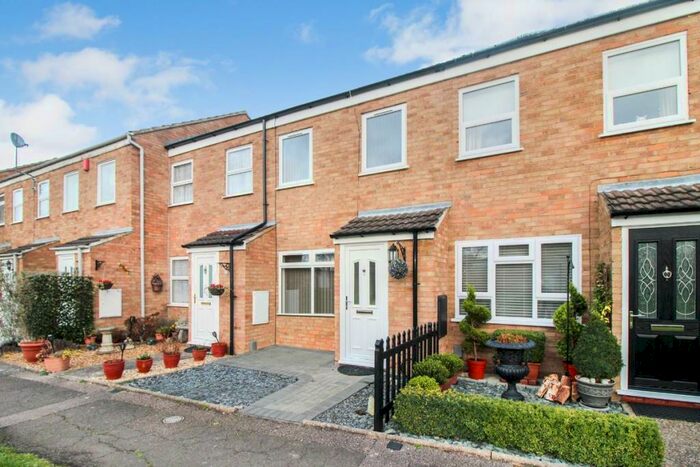 2 Bedroom Terraced House To Rent In Crediton Close, Bedford, MK40