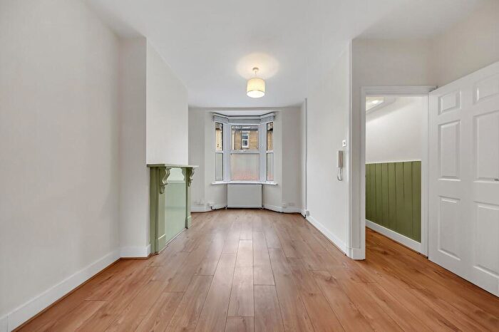 2 Bedroom Terraced House To Rent In Tavistock Road, London, E15