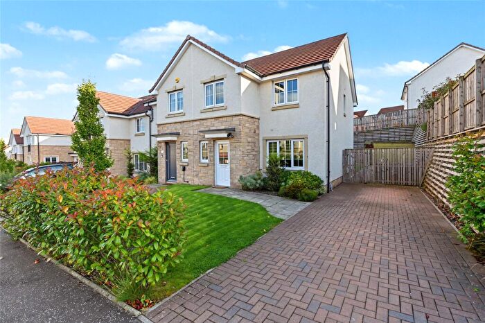 3 Bedroom Semi-Detached House For Sale In Kirkton Road, Perth, PH2