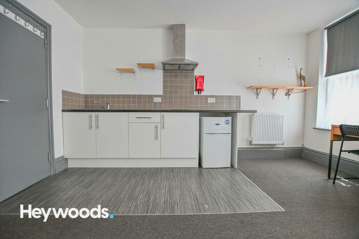 1 Bedroom House Of Multiple Occupation To Rent In Waterloo Road, Hanley, Stoke-on-Trent, ST6