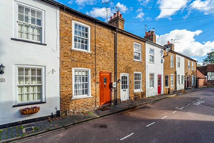 2 Bedroom Terraced House To Rent In Blacksmiths Lane, St. Albans, Hertfordshire, AL3