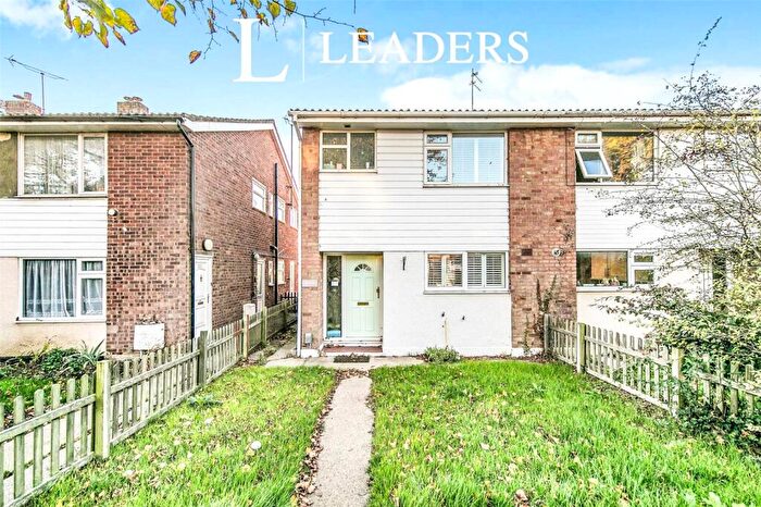 3 Bedroom Terraced House To Rent In Ipswich Road, Ipswich Road, CO4