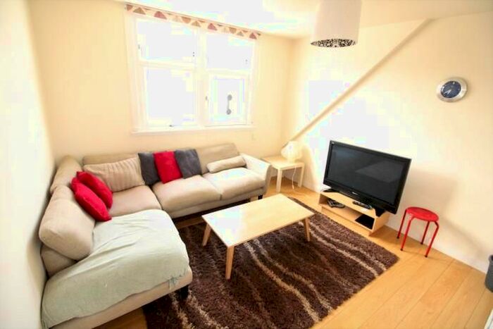 2 Bedroom Flat To Rent In Jute Street, Aberdeen, AB24