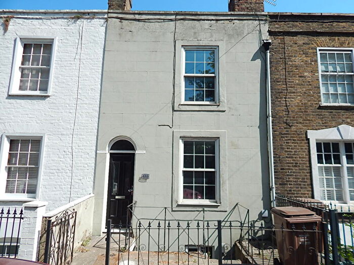 4 Bedroom Terraced House To Rent In Maidstone Road, Rochester, ME1