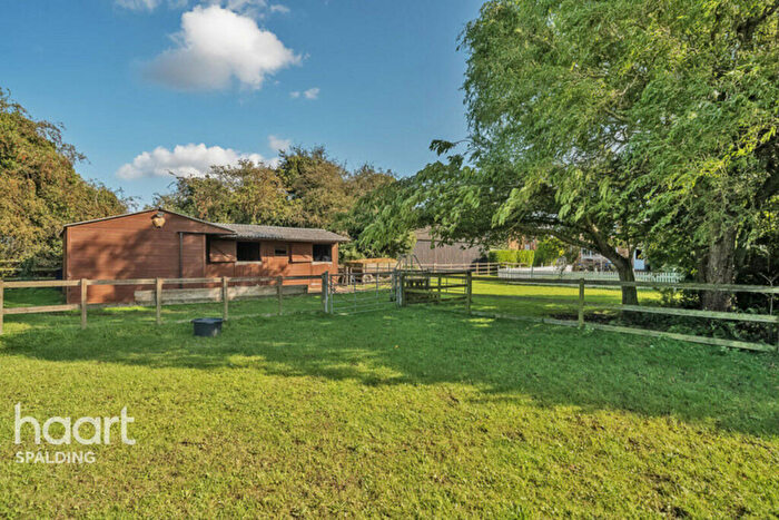 3 Bedroom Link Detached House For Sale In Lowgate, Lutton, PE12