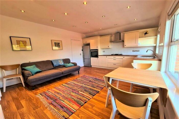1 Bedroom Flat To Rent In Archway Road, Archway, N19
