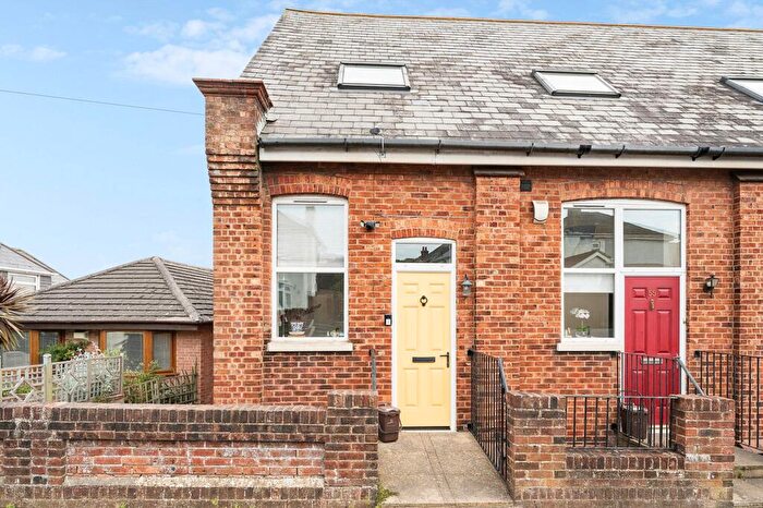 3 Bedroom House For Sale In Wayne Road, Poole, BH12