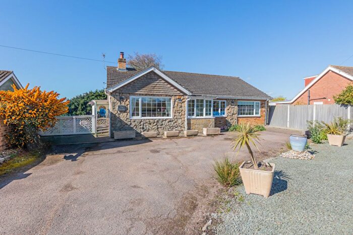 3 Bedroom Detached Bungalow For Sale In Back Lane, Rollesby, NR29