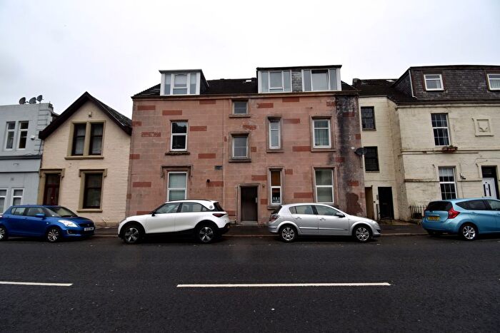 2 Bedroom Flat For Sale In Albert Road, Gourock, PA19