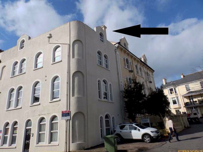 Flat To Rent In Orchard Gardens, Teignmouth, TQ14