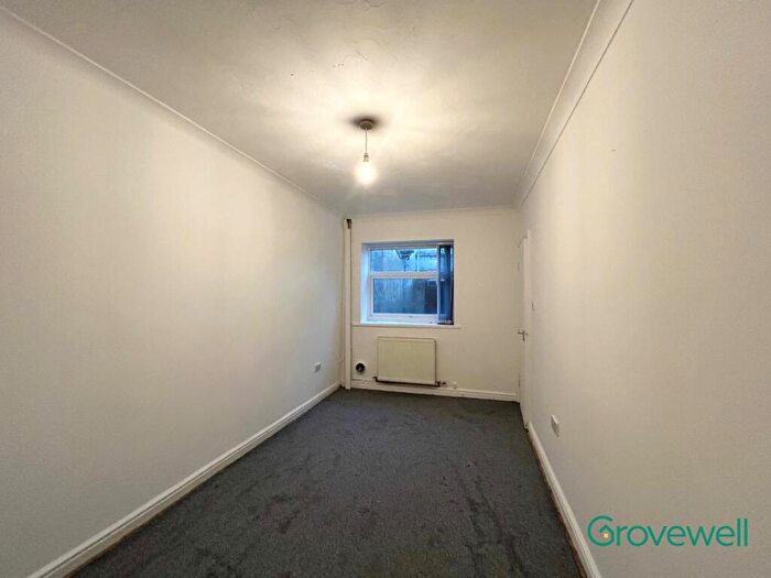 1 Bedroom Flat To Rent In Manchester Road, Rochdale, OL11