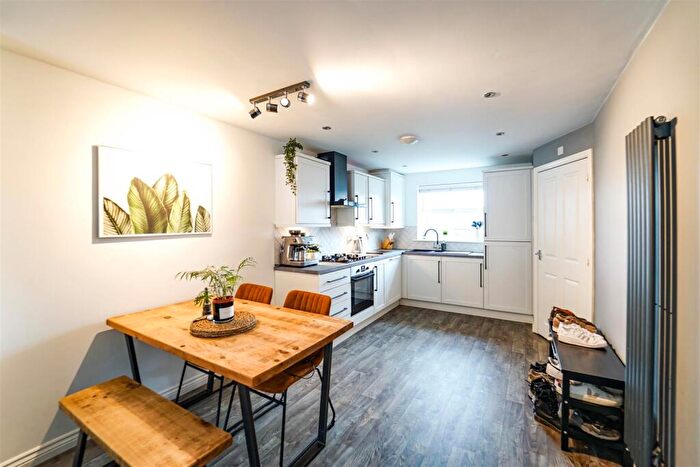 3 Bedroom Terraced House To Rent In Clogger Close, Rossendale, BB4