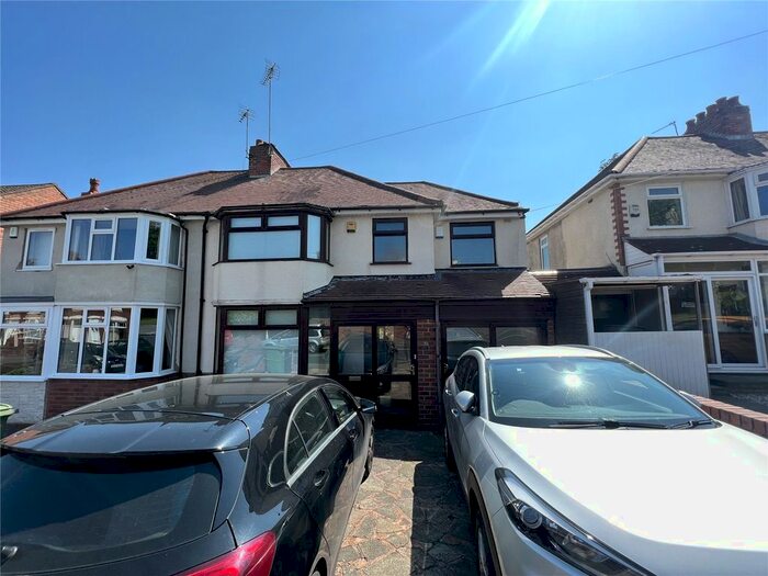 3 Bedroom Semi-Detached House To Rent In Baptist End Road, Dudley, West Midlands, DY2