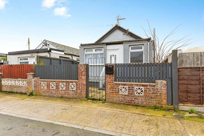 2 Bedroom Bungalow For Sale In Bentley Avenue, Jaywick, Clacton-on-Sea, Essex, CO15