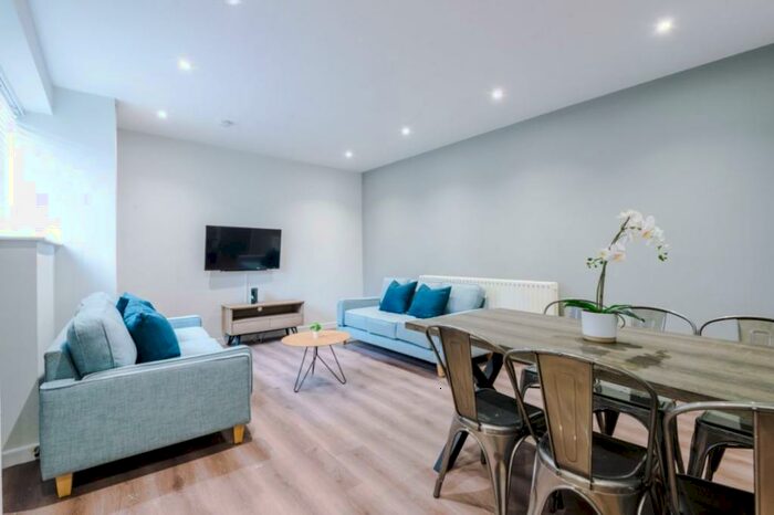 6 Bedroom Terraced House To Rent In Hunters Road, Newcastle, NE2