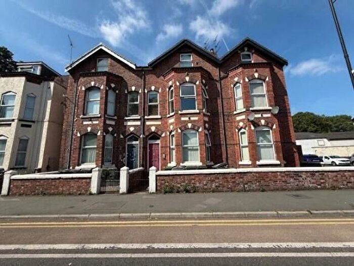 2 Bedroom Flat To Rent In New Chester Road, Wirral, CH62