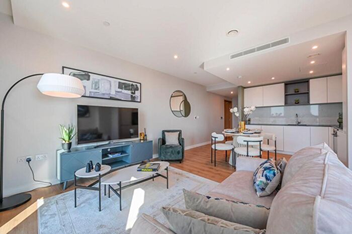 1 Bedroom Flat For Sale In One Thames Quay, Canary Wharf, London, E14