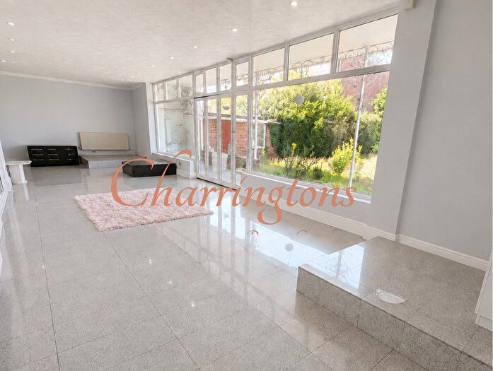 6 Bedroom Detached House To Rent In Harrowdene Road, Wembley, HA0