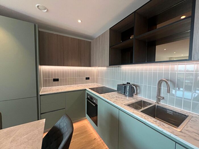 2 Bedroom Flat To Rent In The Green Quarter, London, UB1