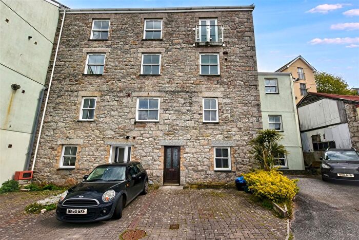 2 Bedroom Maisonette For Sale In Treruffe Hill, Redruth, TR15