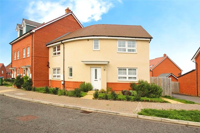 3 Bedroom Terraced House To Rent In Swithin Lane, Buckingham, Buckinghamshire, MK18