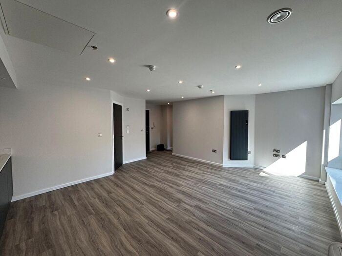 1 Bedroom Flat For Sale In Caversham Road, Reading, RG1