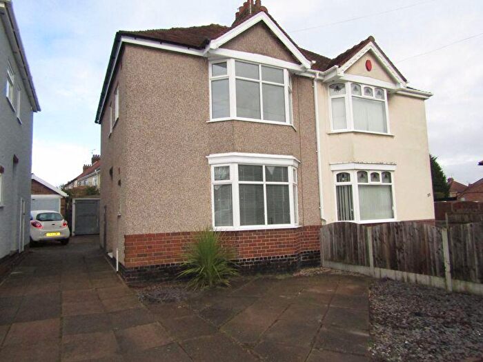 3 Bedroom Semi-Detached House To Rent In Glenfield Avenue, Nuneaton, CV10