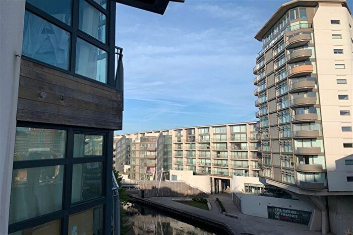 2 Bedroom Flat To Rent In The Atrium, Waterfront Plaza, NG2