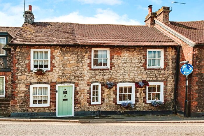 1 Bedroom Cottage To Rent In Storrington, Pulborough, West Sussex, RH20