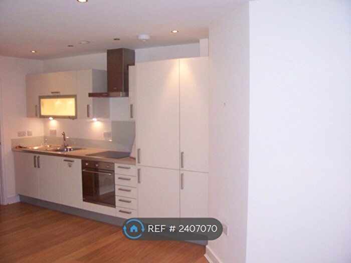 2 Bedroom Flat To Rent In Woolners Way, Stevenage, SG1