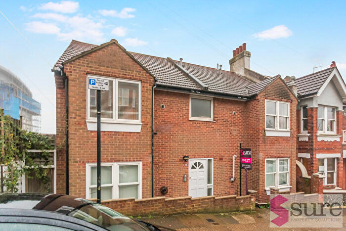 1 Bedroom Flat To Rent In Walpole Road, Brighton, BN2