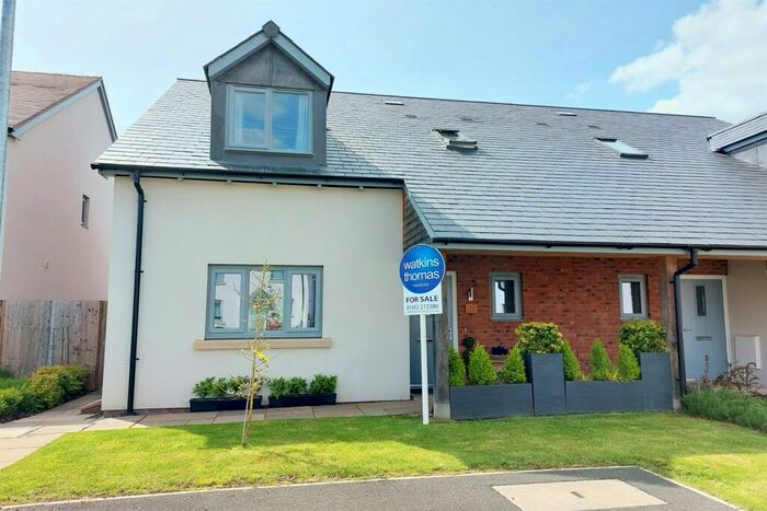 2 Bedroom Semi-Detached House For Sale In Garnstone Drive, Weobley, Hereford, HR4