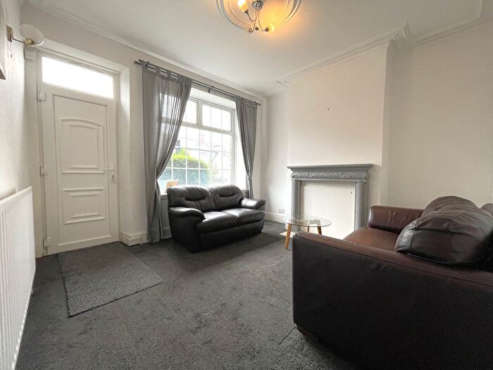 3 Bedroom Terraced House To Rent In Northfield Road, Sheffield, S10