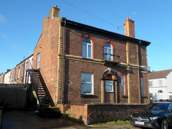 3 Bedroom Flat To Rent In Thompson Street, Birkenhead CH41