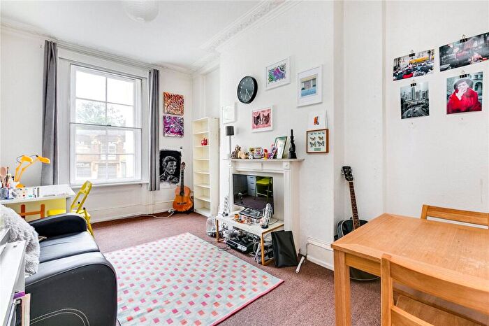 1 Bedroom Flat To Rent In Holloway Road, Lower Holloway, N7