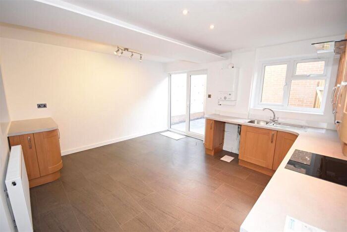 3 Bedroom Terraced House To Rent In Montagu Street, Kettering, Northants, NN16