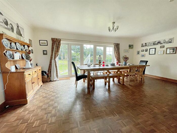 5 Bedroom Detached House For Sale In Llangain, Carmarthen, SA33