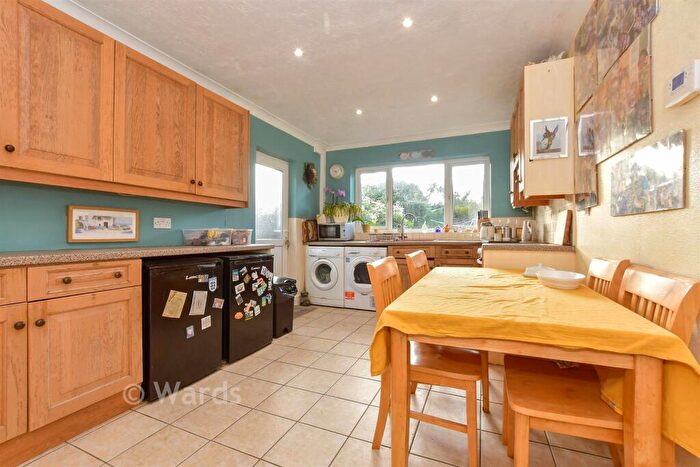 2 Bedroom Detached Bungalow For Sale In Epple Bay Road, Birchington, Kent, CT7