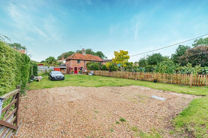 2 Bedroom Semi-Detached House For Sale In The Street, Colton, NR9