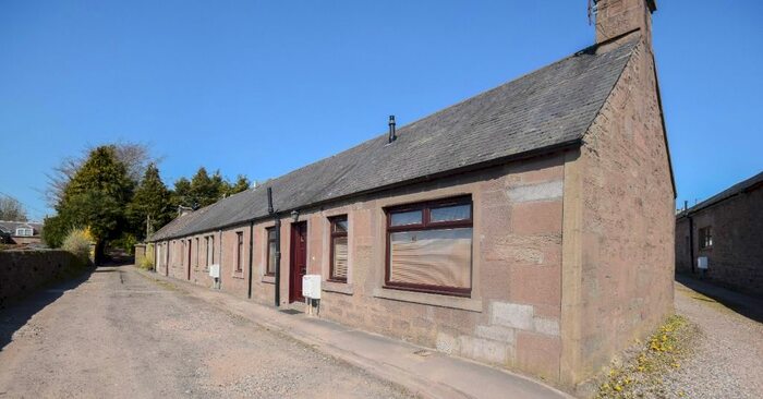 1 Bedroom Flat To Rent In Headingstone Place, Forfar, Angus, DD8