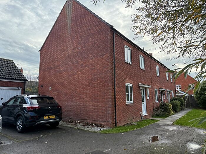 3 Bedroom End Terrace House For Sale In Wakeman Close, Walton Cardiff, GL20